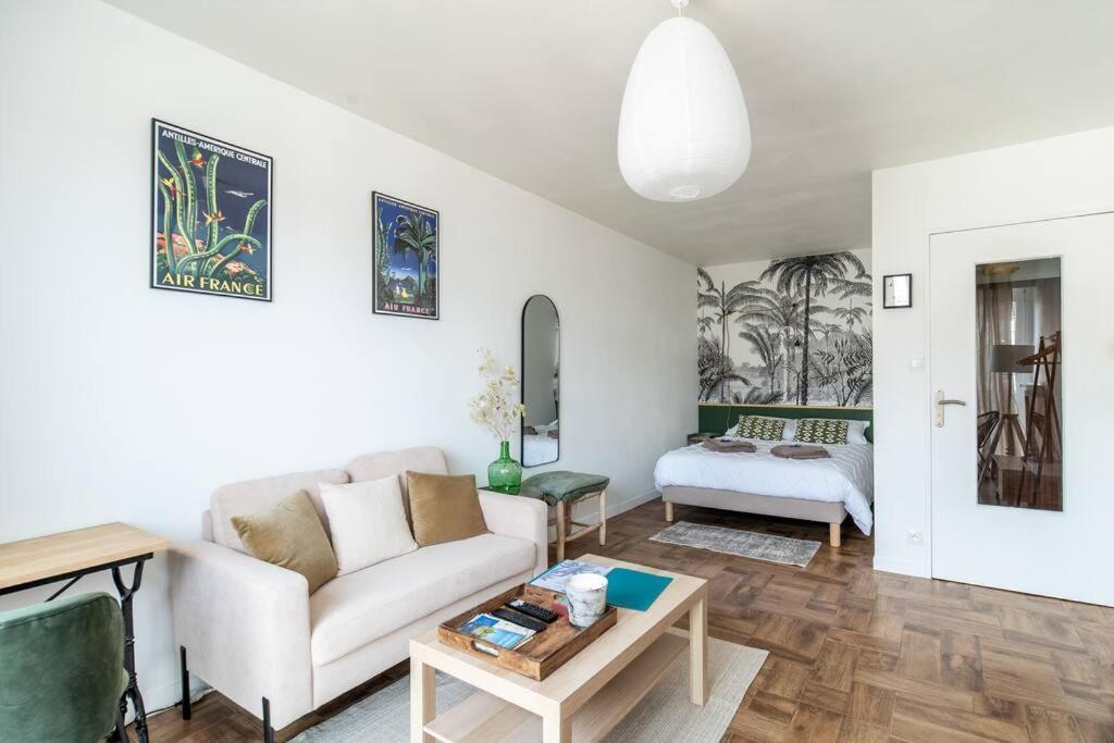 Grand Studio L Parking Prive L Centre Ville Limoges Bagian luar foto